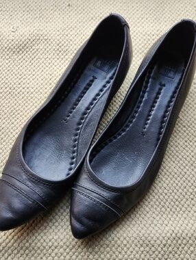 Frye Alicia Ballet Flats Wedge Womens 7.5 M Black Leather Shoes 3471032